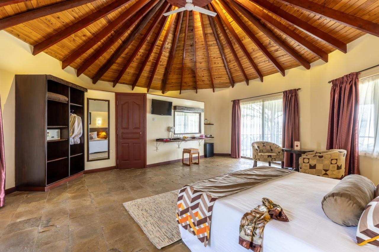 Sentrim Elementaita Lodge Elmenteita Екстер'єр фото